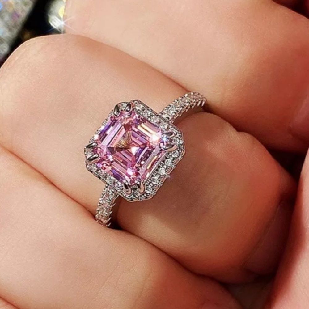 The Valiant in Pink Sapphire in 925 silver sz 10